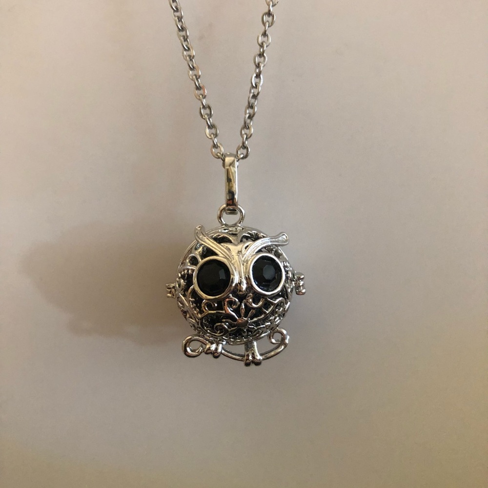 Owl essential oil necklace